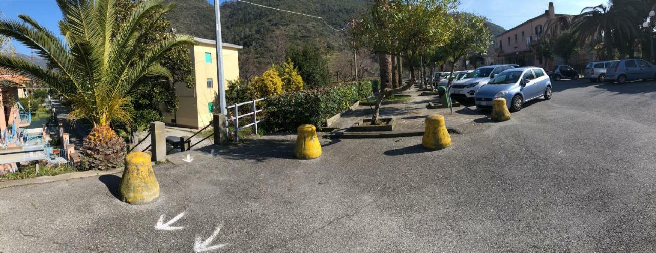 Appartamento 50Mt Dal Mare E Dalla Stazione Deiva Marina Dış mekan fotoğraf